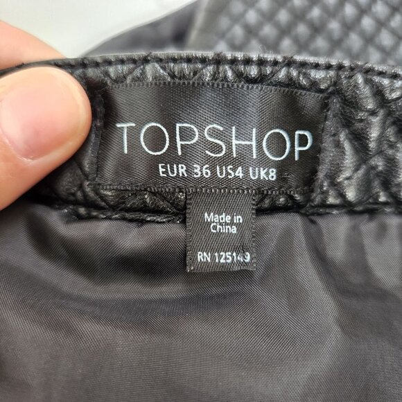 Topshop Faux Leather Quilted Black Mini Skirt 100% Viscose Women's 4 - Picture 5 of 7